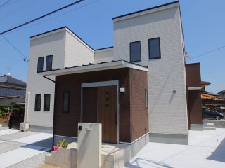 一戸建て完成物件